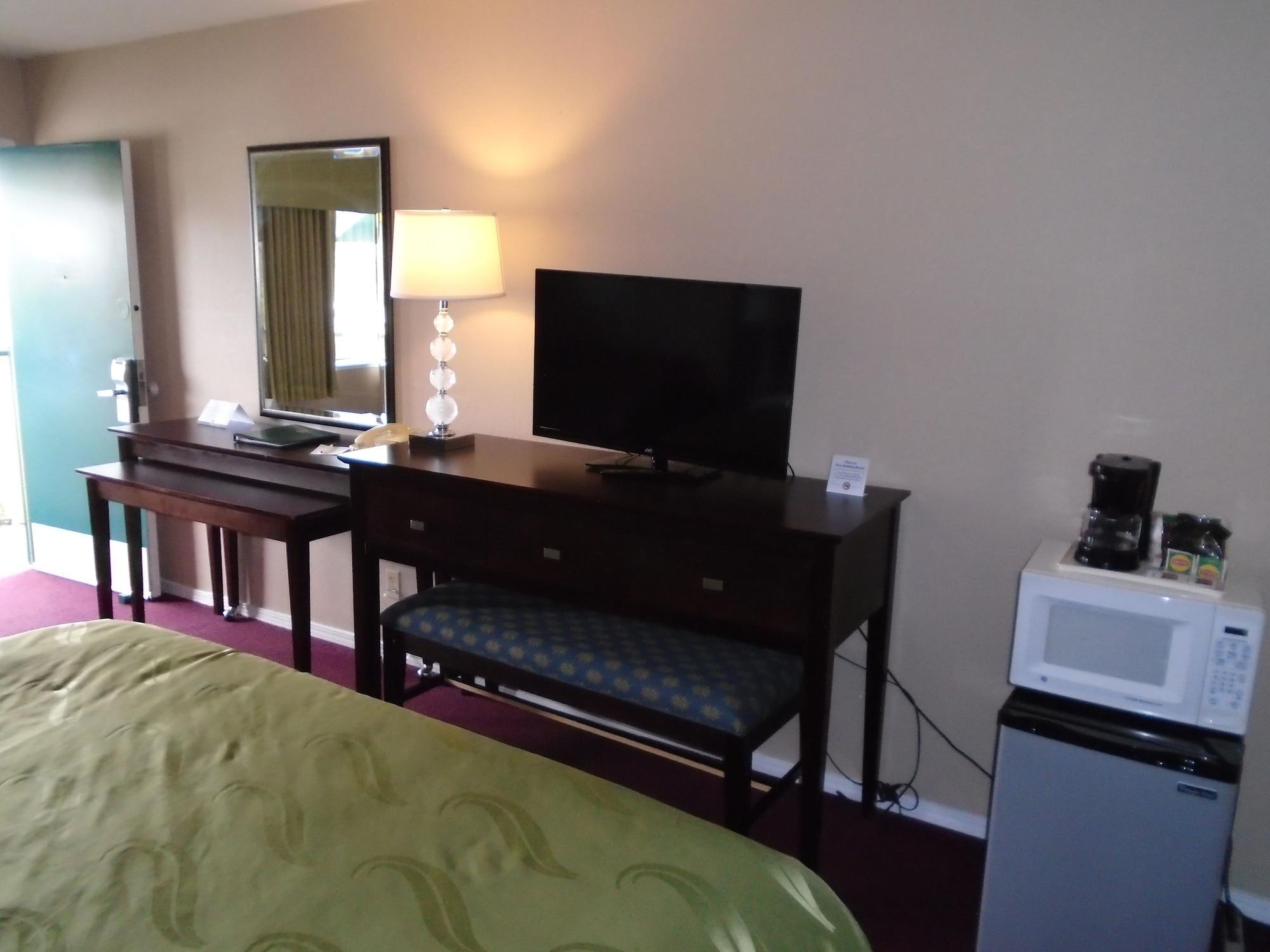 Scottish Fairway Inn Μοντερέι Εξωτερικό φωτογραφία