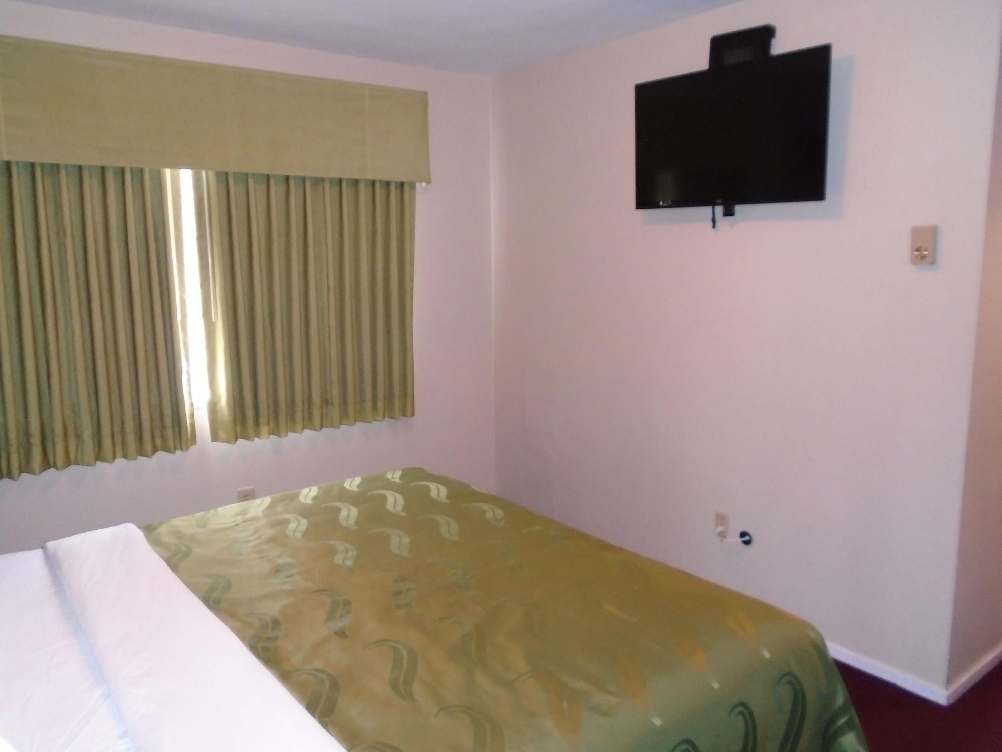 Scottish Fairway Inn Μοντερέι Εξωτερικό φωτογραφία