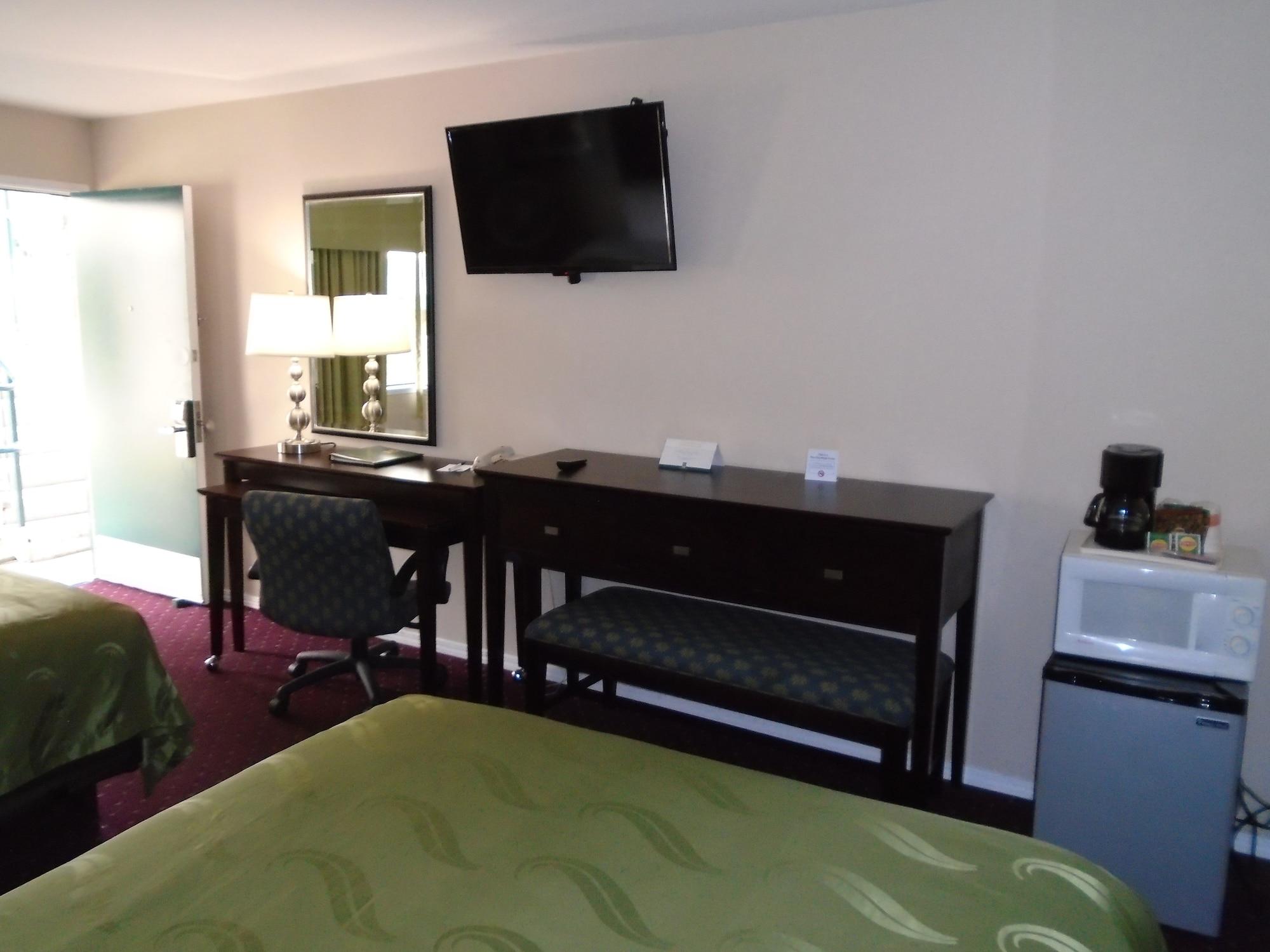 Scottish Fairway Inn Μοντερέι Εξωτερικό φωτογραφία