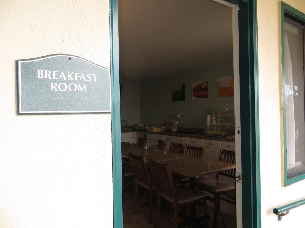 Scottish Fairway Inn Μοντερέι Εξωτερικό φωτογραφία