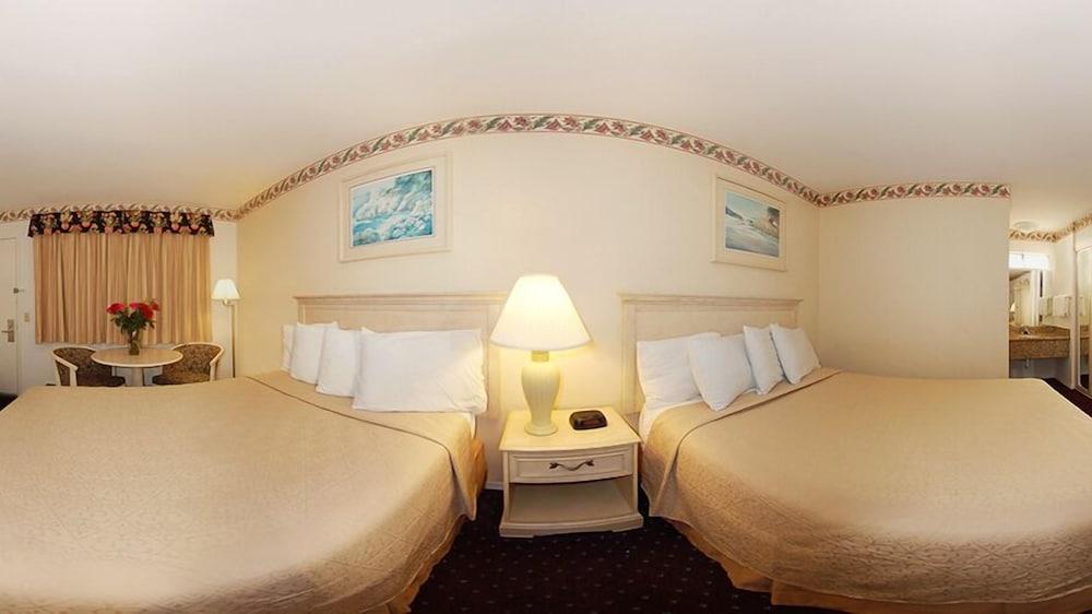 Scottish Fairway Inn Μοντερέι Εξωτερικό φωτογραφία