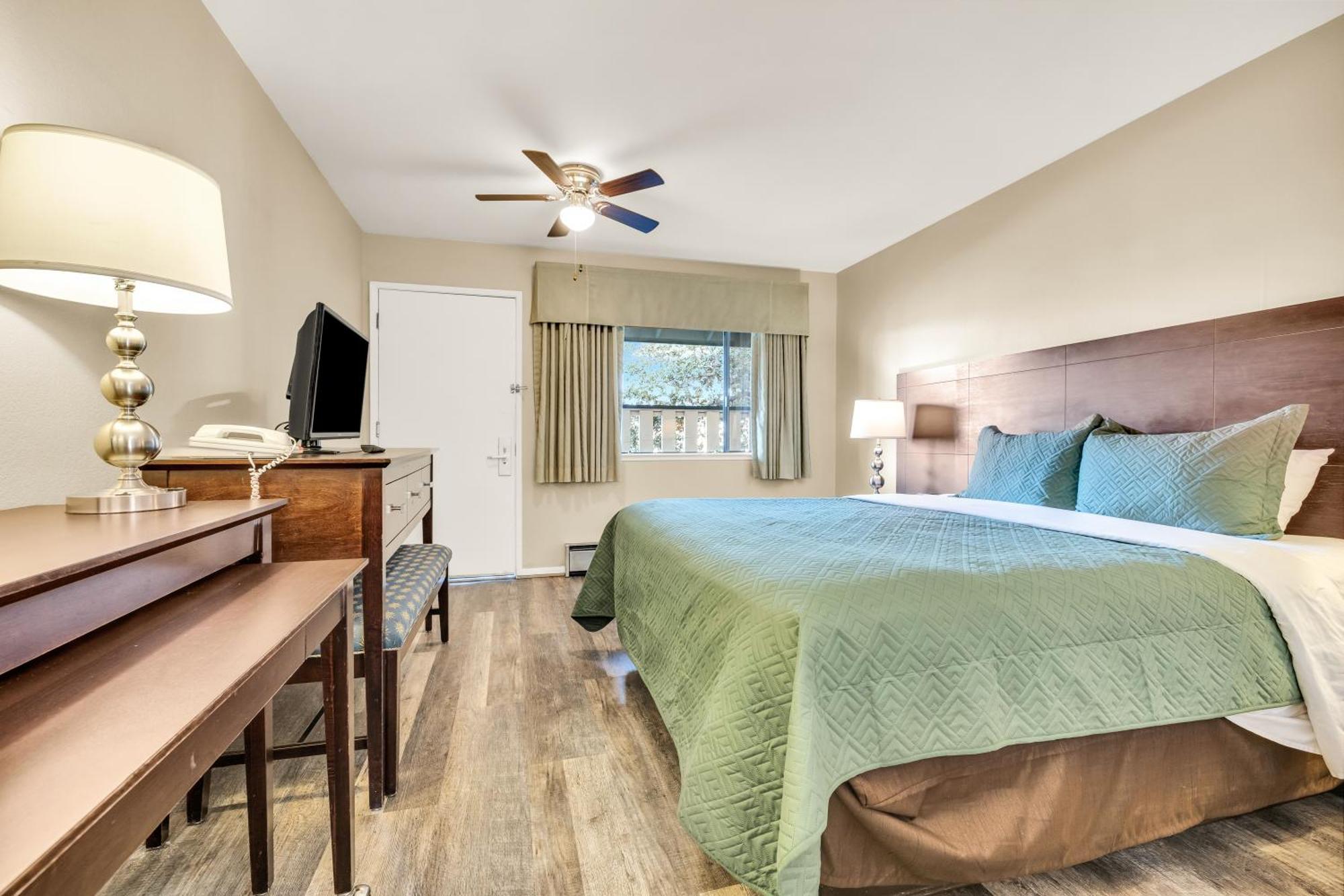 Scottish Fairway Inn Μοντερέι Εξωτερικό φωτογραφία